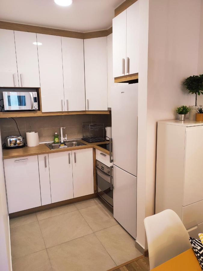 Center Firefly Gardens Apartment Novi Sad Eksteriør billede