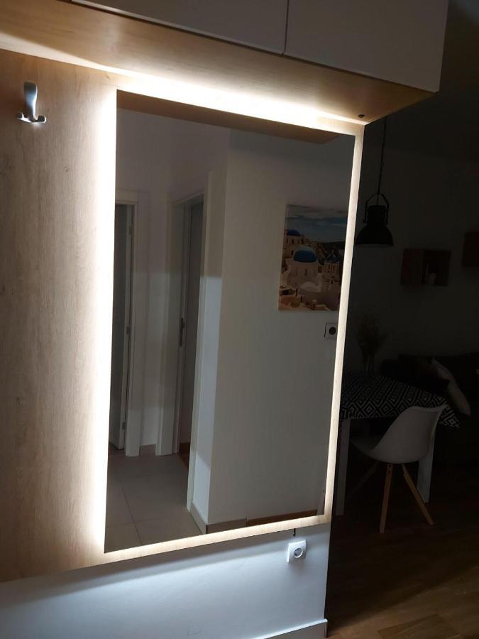 Center Firefly Gardens Apartment Novi Sad Eksteriør billede